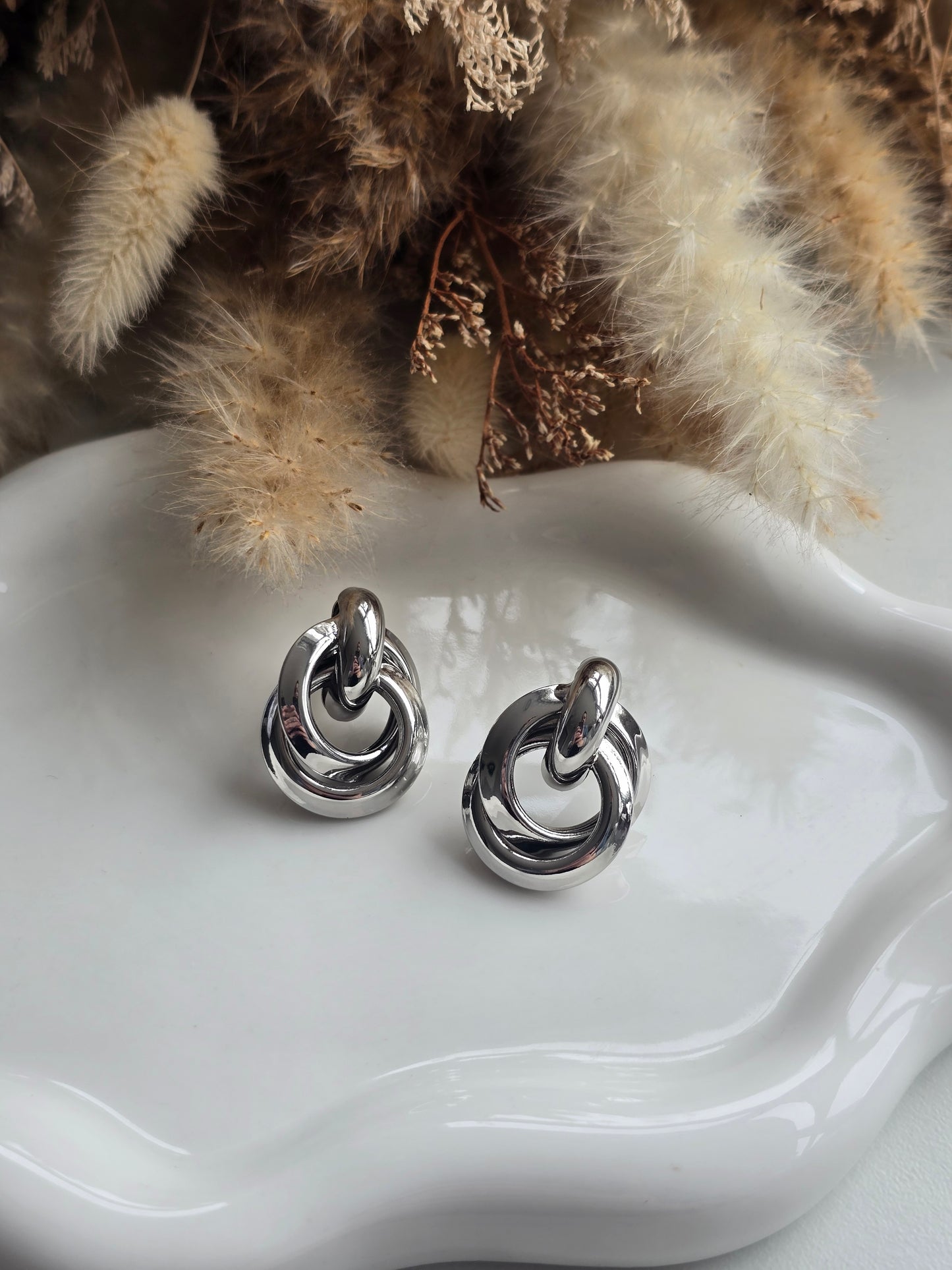 Nova Knot Earrings