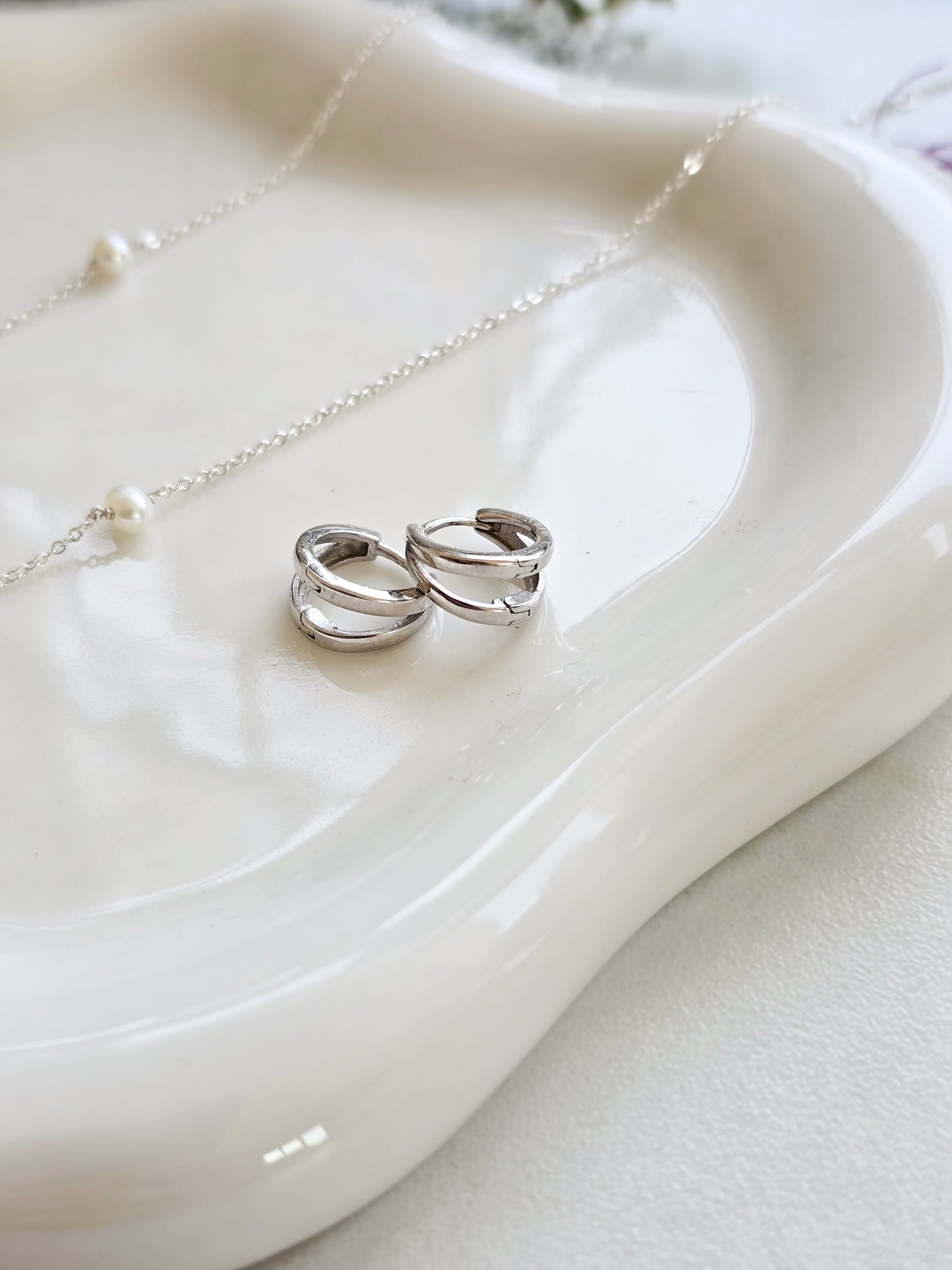 Sadie Double Band Hoops